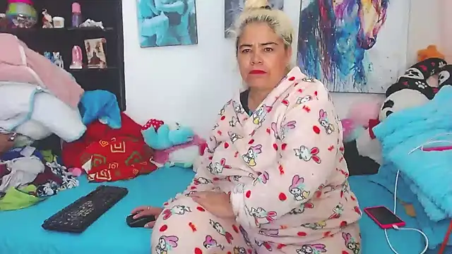 estrellita fugaz16x online show from 01-28-25, 01:27