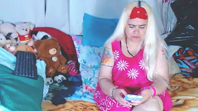 estrellita fugaz16x online show from 12-03-25, 02:41