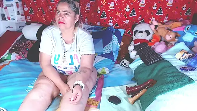 estrellita fugaz16x online show from 03-04-26, 04:29