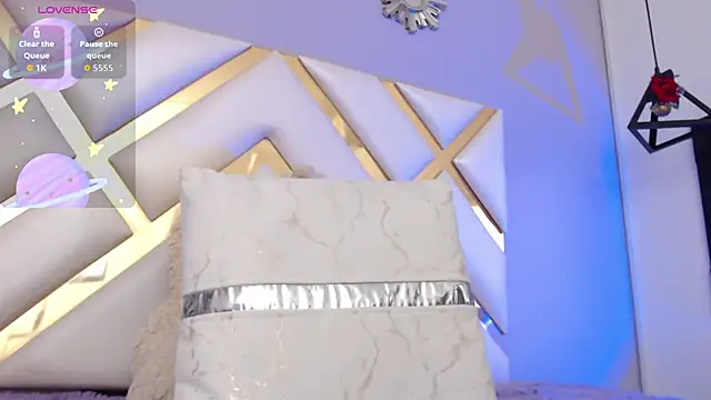 BeckyAnders online show from 10-27-25, 04:44