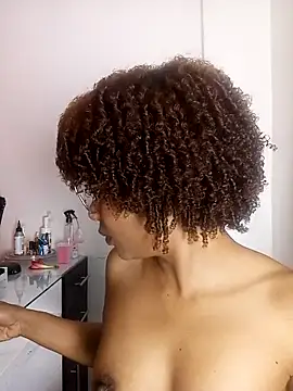 thaimy  online show from 04-12-26, 02:49