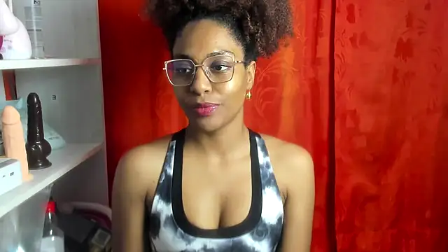 thaimy  online show from 05-22-26, 02:51