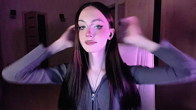 Snapshot of Alice__Aris chatting on 10-02-25, 03:52 Alice  Aris online show from 10-02-25, 03:52