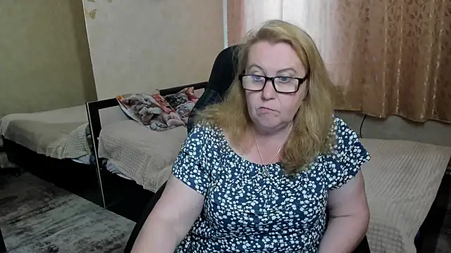 Snapshot of Frau_Marta chatting on 06-02-26, 12:51 Frau Marta online show from 06-02-26, 12:51