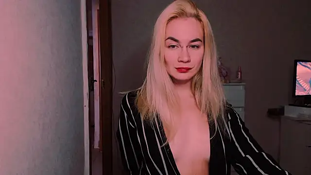 xxxcharismaaa online show from 10-10-25, 08:19