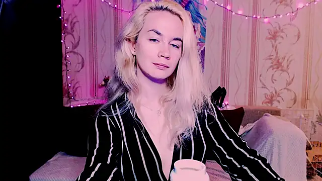 xxxcharismaaa online show from 05-16-26, 07:45
