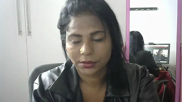 Snapshot of sunshinelady_ chatting on 12-18-24, 09:58 sunshinelady  online show from 12-18-24, 09:58
