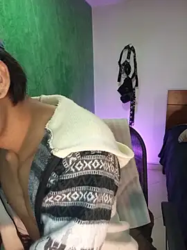 Snapshot of pinedasex777 chatting on 11-20-25, 08:47 pinedasex777 online show from 11-20-25, 08:47