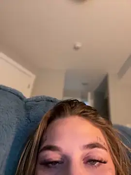 chloetease online show from 03-04-25, 02:49