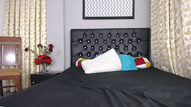 loveyouzahara2020 online show from 02-28-25, 12:43