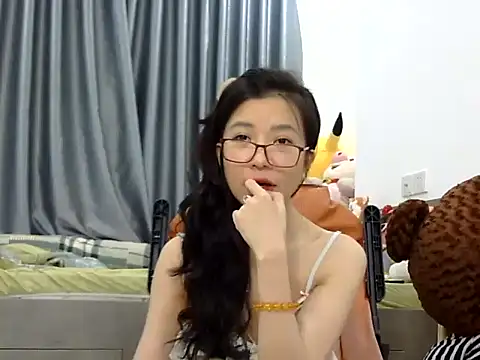Cute Ruby01 online show from 12-19-24, 03:19