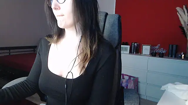 Alina Lamour online show from 03-07-26, 06:16