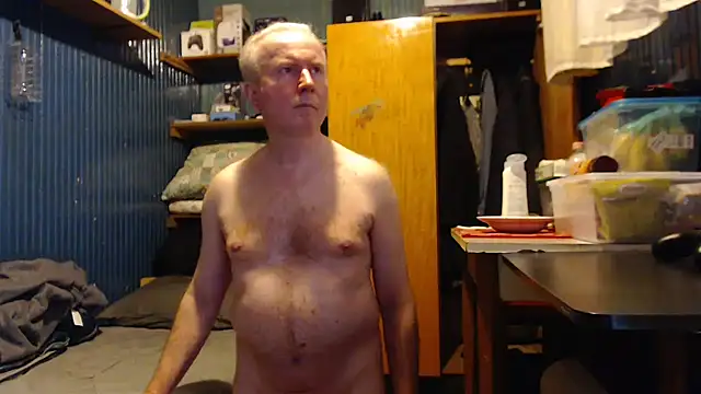 Snapshot of Vgy67Z95 chatting on 03-17-25, 04:22 Vgy67Z95 online show from 03-17-25, 04:22