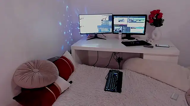 aryahunt1 online show from 03-20-25, 02:10