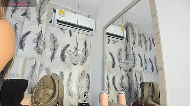 Vivi prinncess online show from 10-03-25, 10:51