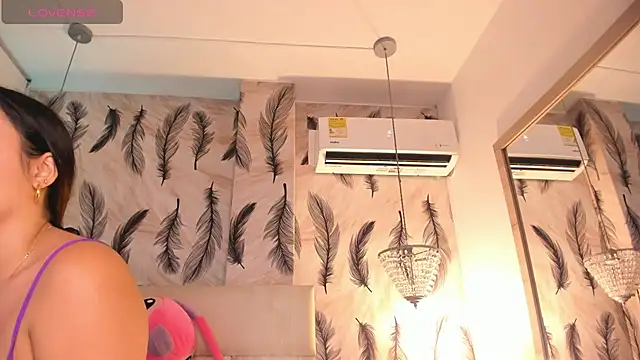 Vivi prinncess online show from 11-29-25, 11:52