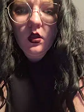 Snapshot of Fiona0705 chatting on 09-16-25, 05:47 Fiona0705 online show from 09-16-25, 05:47