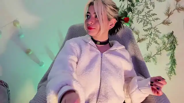 Snapshot of Sammysammy_ chatting on 12-07-24, 05:20 Sammysammy online show from 12-07-24, 05:20