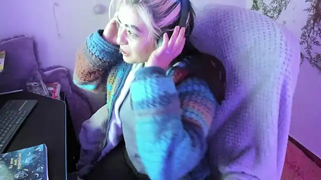 Snapshot of Sammysammy_ chatting on 01-11-25, 08:32 Sammysammy online show from 01-11-25, 08:32