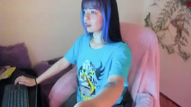 Snapshot of Sammysammy_ chatting on 10-19-25, 09:21 Sammysammy online show from 10-19-25, 09:21