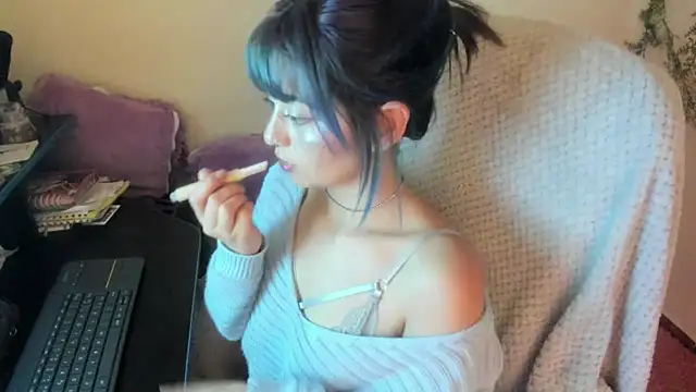 Snapshot of Sammysammy_ chatting on 11-23-25, 07:41 Sammysammy online show from 11-23-25, 07:41