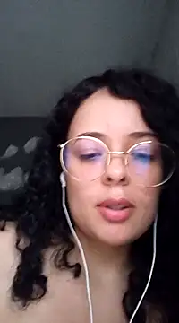 Snapshot of NinaSweet2 chatting on 03-12-25, 09:13 NinaSweet2 online show from 03-12-25, 09:13