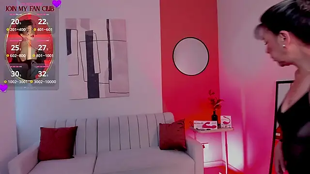 Snapshot of GraceElizabeth_ chatting on 09-10-25, 08:53 GraceElizabeth online show from 09-10-25, 08:53