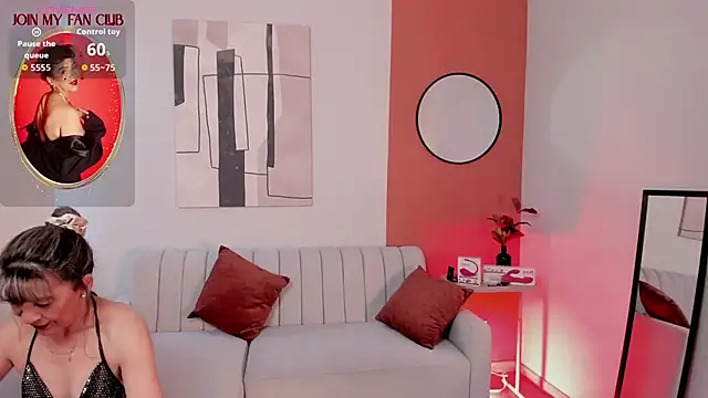 Snapshot of GraceElizabeth_ chatting on 12-03-25, 09:02 GraceElizabeth online show from 12-03-25, 09:02