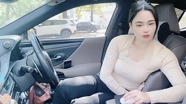 orla2021 online show from 12-28-24, 03:58