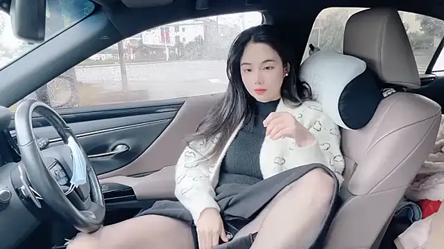 orla2021 online show from 10-21-25, 02:01