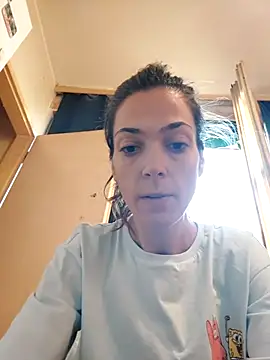 JoLeNe27 online show from 09-19-25, 04:47