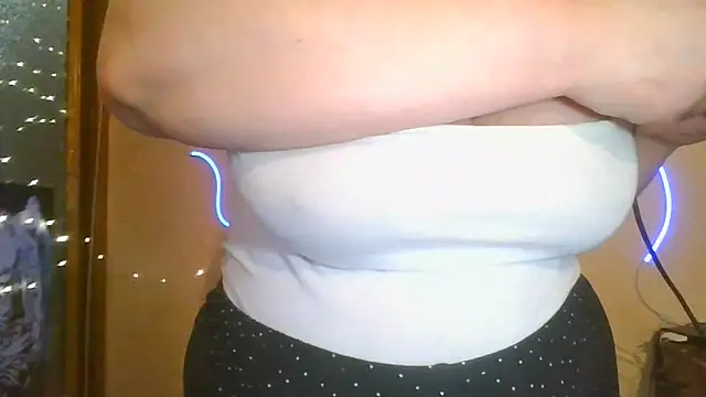 Snapshot of Mandy_Belcher chatting on 06-05-26, 04:56 Mandy Belcher online show from 06-05-26, 04:56