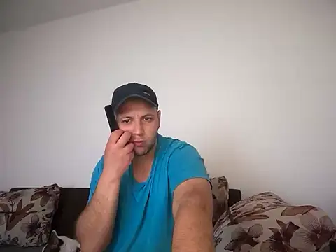 Snapshot of Flakka95 chatting on 04-14-26, 08:53 Flakka95 online show from 04-14-26, 08:53