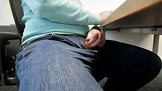 69bezfleku online show from 03-10-25, 03:20