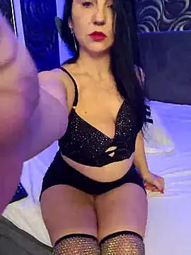 Snapshot of charrlote_love chatting on 03-16-25, 02:44 charrlote love online show from 03-16-25, 02:44