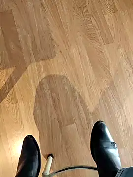 papiculo86 online show from 11-05-25, 03:23