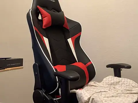 Youreherewithme online show from 02-14-25, 11:53