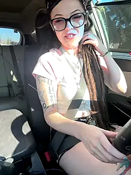 BlaizeyBBy online show from 10-23-25, 10:30