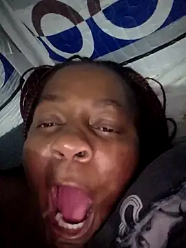 Snapshot of Galcraze chatting on 03-26-26, 06:13 Galcraze online show from 03-26-26, 06:13