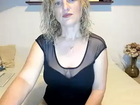 Jadore able online show from 12-13-24, 02:43