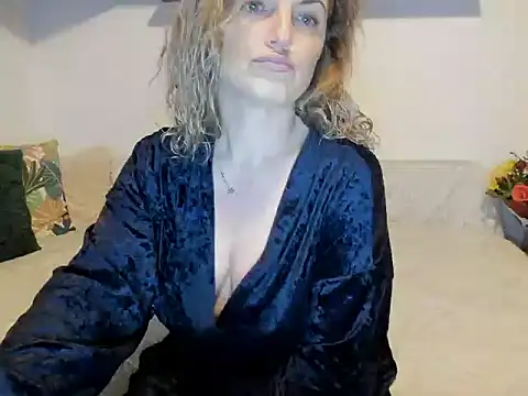 Jadore able online show from 02-20-25, 02:40