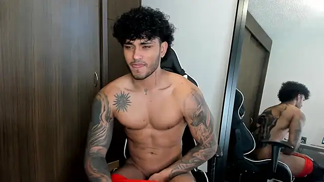 Alessandro Vanni online show from 12-21-24, 01:42