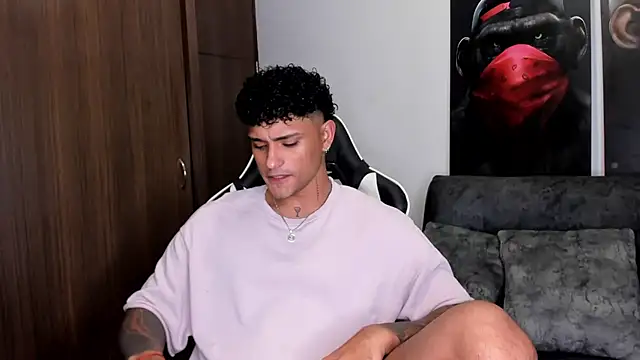 Alessandro Vanni online show from 03-20-25, 02:19