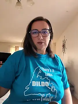 Canadian BBW online show from 10-31-25, 09:49