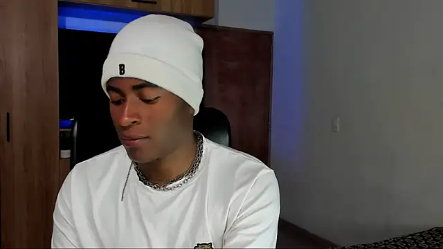 CrissBrownxxx online show from 07-26-26, 02:20
