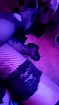 Snapshot of Misspadrona88 chatting on 11-14-25, 12:31 Misspadrona88 online show from 11-14-25, 12:31