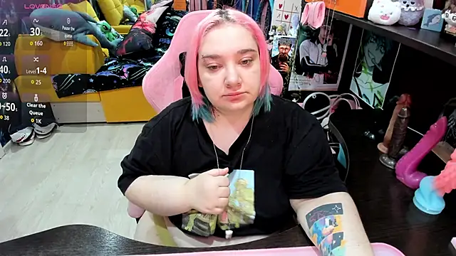 Softie Sofy online show from 04-02-26, 01:47