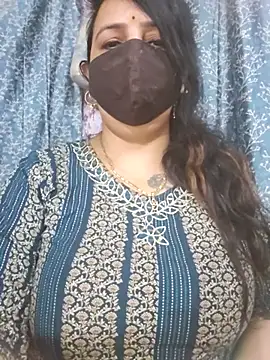 Snapshot of cute-tanvi chatting on 07-28-26, 01:01 cute-tanvi online show from 07-28-26, 01:01