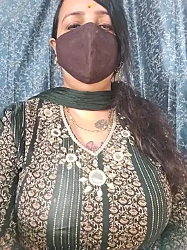 Snapshot of cute-tanvi chatting on 07-30-26, 01:04 cute-tanvi online show from 07-30-26, 01:04
