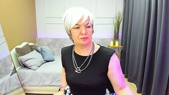 CarmenSoft online show from 01-13-25, 06:06